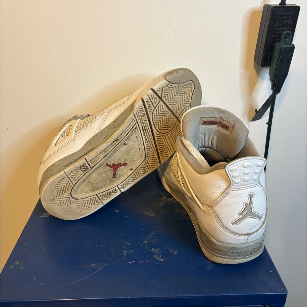 used og none (no boxe and accecories)